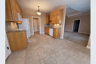 1505 Claremont, Marble Falls, TX 78654 - Photo 4