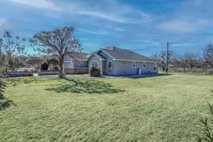704 Poverty Dr, Granite Shoals, TX 78654 - Photo 2