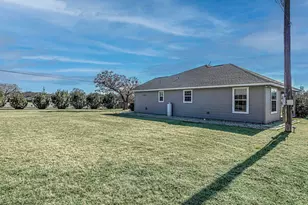 704 Poverty Dr, Granite Shoals, TX 78654 - Photo 6