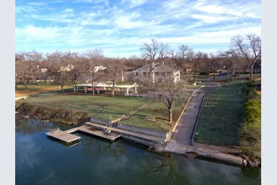 210 Meadowlakes Drive, Meadowlakes, TX 78654 - Photo 28