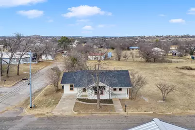601 E Green Street, Llano, TX 78643 - Photo 18