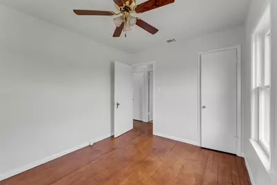 601 E Green Street, Llano, TX 78643 - Photo 12