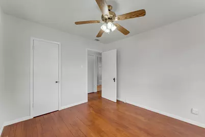 601 E Green Street, Llano, TX 78643 - Photo 10