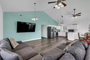 4521 River Oaks Dr, Kingsland, TX 78639 - Photo 6