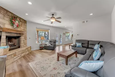 227 Watkins Point, Kingsland, TX 78639 - Photo 16