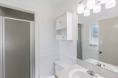 142 Lakeshore Dr, Horseshoe Bay, TX 78657 - Photo 16