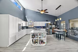 3721 Lakeview Dr, Cottonwood Shores, TX 78657 - Photo 10