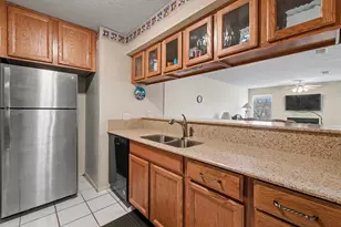 604 Highcrest Dr, Granite Shoals, TX 78654 - Photo 8