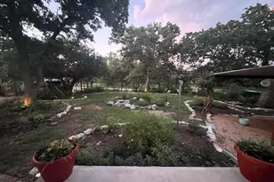 128 E Castlewood Dr, Granite Shoals, TX 78654 - Photo 2