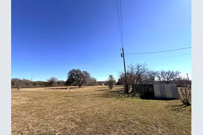 600 W Railway Street, Lometa, TX 76853 - Photo 18