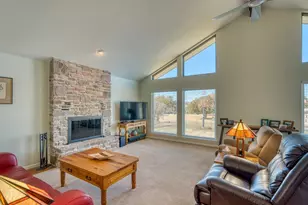 101 W Bluebonnet Rd, Horseshoe Bay, TX 78657 - Photo 6