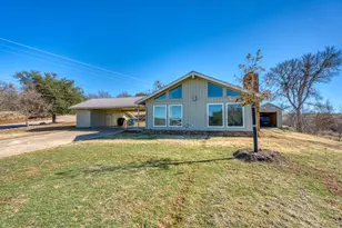 101 W Bluebonnet Rd, Horseshoe Bay, TX 78657 - Photo 1