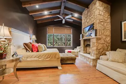 271 La Serena Loop, Horseshoe Bay, TX 78657 - Photo 10