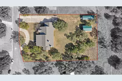 203 Circle Oaks Drive, Burnet, TX 78611 - Photo 30