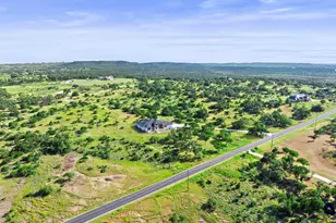 583 Comanche Rdg, Round Mountain, TX 78663 - Photo 28