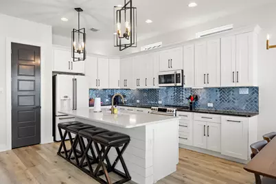 128 Village View Dr, Kingsland, TX 78639 - Photo 12