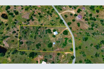 384 Wild Oak Drive, Llano, TX 78643 - Photo 14
