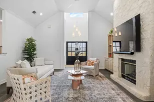 700 Shadow Hill Rd, Horseshoe Bay, TX 78657 - Photo 4