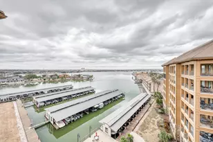 101 W Bank, Horseshoe Bay, TX 78657 - Photo 26