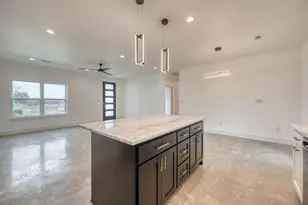 1502 Woodcrest Dr, Granite Shoals, TX 78654 - Photo 10