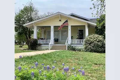 909 Flag Street, Llano, TX 78643 - Photo 2