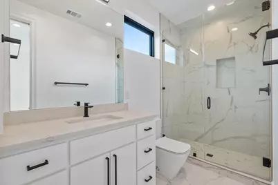 111 Orange Plume, Horseshoe Bay, TX 78657 - Photo 24