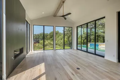 111 Orange Plume, Horseshoe Bay, TX 78657 - Photo 12