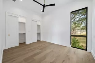 111 Orange Plume, Horseshoe Bay, TX 78657 - Photo 16