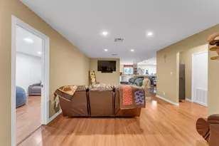 312 Apache Dr, Burnet, TX 78611 - Photo 8