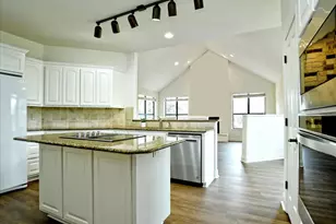505 Vista View Trail, Spicewood, TX 78669 - Photo 8