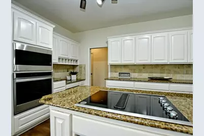 505 Vista View Trail, Spicewood, TX 78669 - Photo 12