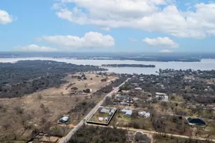 1701 Valley View Ln, Granite Shoals, TX 78654 - Photo 2