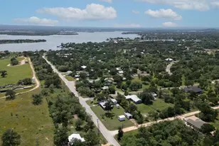 1701 Valley View Ln, Granite Shoals, TX 78654 - Photo 2