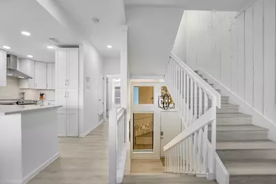 102A Bunny Run Lane, Horseshoe Bay, TX 78657 - Photo 10