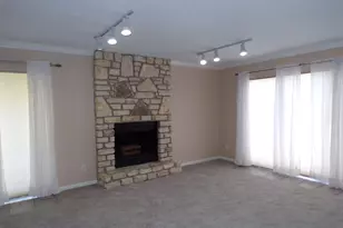 106 Dawn, Horseshoe Bay, TX 78657 - Photo 2