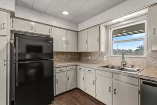 3904 Mountain View Dr, Kingsland, TX 78639 - Photo 12