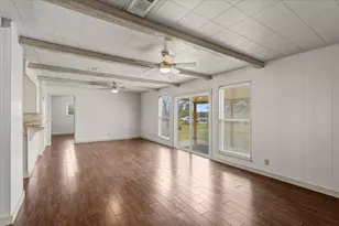 3904 Mountain View Dr, Kingsland, TX 78639 - Photo 6