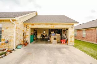 141 Marion, Meadowlakes, TX 78654 - Photo 22