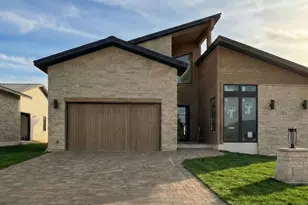 119 Azalea Loop, Horseshoe Bay, TX 78657 - Photo 1