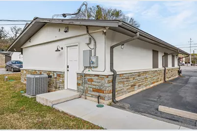 2000 N US Highway 281, Marble Falls, TX 78654 - Photo 30