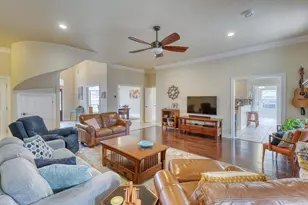 269 Quail, Meadowlakes, TX 78654 - Photo 8