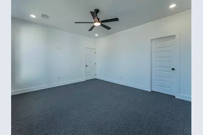 1010 E Marble Street, Burnet, TX 78611 - Photo 12