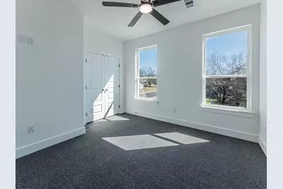 1010 E Marble Street, Burnet, TX 78611 - Photo 16