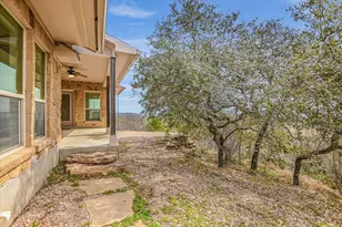 851 Stone Mountain Dr, Marble Falls, TX 78654 - Photo 10