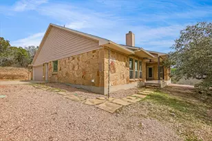 851 Stone Mountain Dr, Marble Falls, TX 78654 - Photo 20