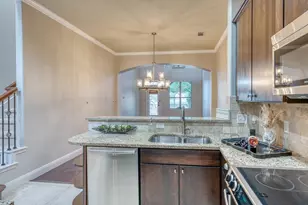 104 Enclave Cir, Horseshoe Bay, TX 78657 - Photo 8