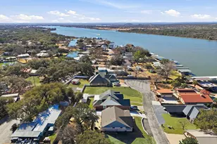 127 Hidden Oaks Dr, Kingsland, TX 78639 - Photo 26