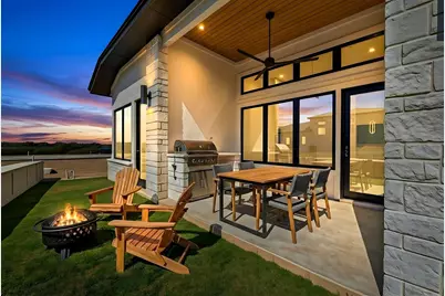 103 Via Roma Court, Horseshoe Bay, TX 78657 - Photo 22