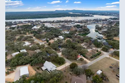 1218 County Road 132B, Kingsland, TX 78639 - Photo 4
