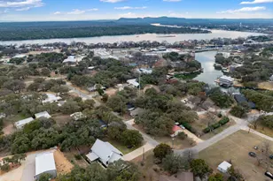 1218 Co Rd 132B, Kingsland, TX 78639 - Photo 4